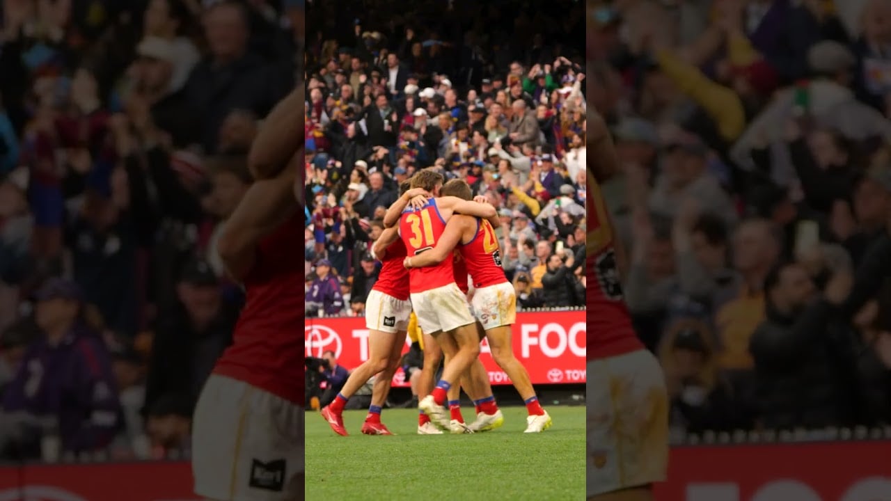 Look how much it means 😍 #afl #aflgf #footy