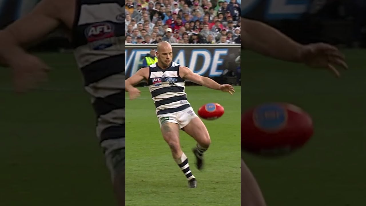 Yeah, that's the thing about... football 😍 #afl #footy